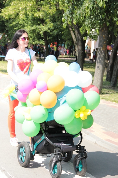 СВЯТА ДЗЯЦІНСТВА Ў ГАНЦАВІЧАХ (фотарэпартаж)