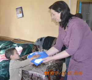 В Костюковичском районе проведен благотворительный марафон «Согреем детские сердца» (+ фото)