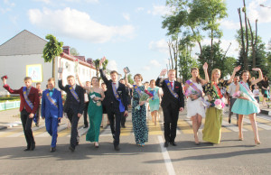 11 июня в Костюковичском районе прошли выпускные вечера (+ фото, + видео)