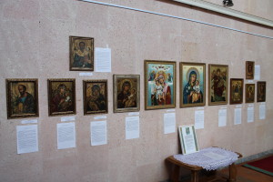 Сегодня в Костюковичском краеведческом музее состоялась презентация выставки иконописи Ядвиги Сенько «Свет иконы» (+ фото) Сегодня в Костюковичском краеведческом музее состоялась презентация выставки иконописи Ядвиги Сенько «Свет иконы» (+ фото)