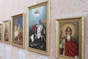 Сегодня в Костюковичском краеведческом музее состоялась презентация выставки иконописи Ядвиги Сенько «Свет иконы» (+ фото) Сегодня в Костюковичском краеведческом музее состоялась презентация выставки иконописи Ядвиги Сенько «Свет иконы» (+ фото)