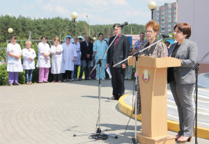Сегодня в Костюковичах прошла церемония открытия памятной доски Басу Степану Ивановичу (+ фото)