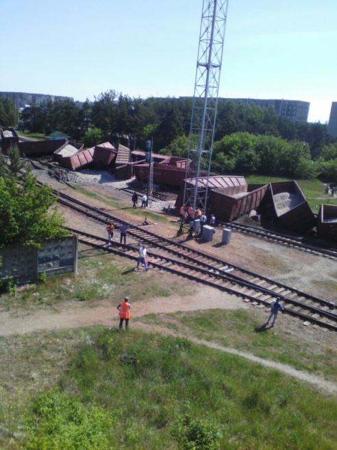 Предполагаемой причиной схода с рельсов вагонов под Светлогорском названо разрушение колесной пары
