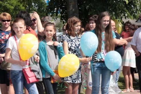 СВЯТА ДЗЯЦІНСТВА Ў ГАНЦАВІЧАХ (фотарэпартаж)