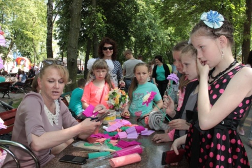 СВЯТА ДЗЯЦІНСТВА Ў ГАНЦАВІЧАХ (фотарэпартаж)