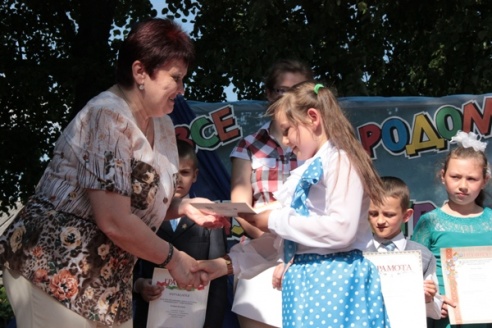 СВЯТА ДЗЯЦІНСТВА Ў ГАНЦАВІЧАХ (фотарэпартаж)