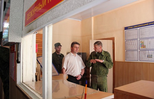 Мэр Бобруйска вспомнил службу в армии