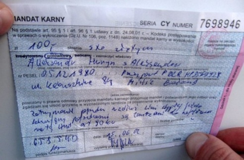 Скандал на границе. Польские полицейские распылили на белорусов перечный газ, те пожаловались консулу (ФОТО, ВИДЕО)