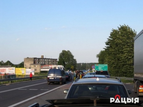 Скандал на границе. Польские полицейские распылили на белорусов перечный газ, те пожаловались консулу (ФОТО, ВИДЕО)