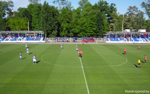 «Слуцк» одержал первую в сезоне победу со счётом 3:1