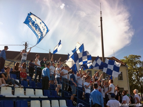 «Слуцк» одержал первую в сезоне победу со счётом 3:1