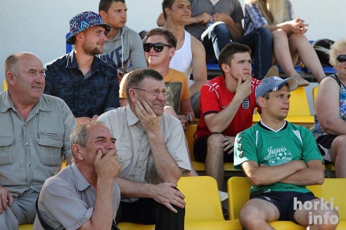 Как играли Горки против Круглого – фоторепортаж