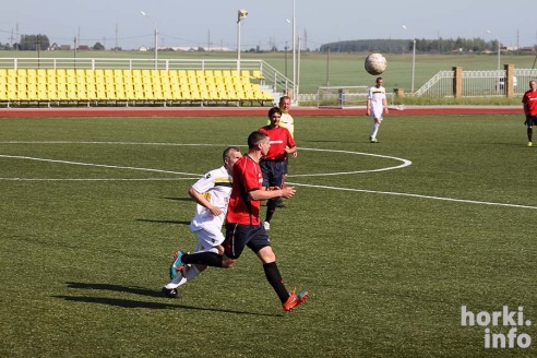 Как играли Горки против Круглого – фоторепортаж