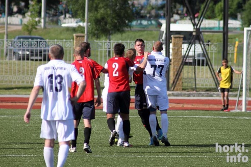 Как играли Горки против Круглого – фоторепортаж