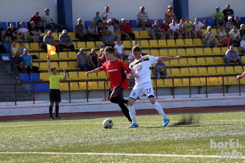 Как играли Горки против Круглого – фоторепортаж