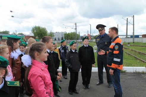 В Бресте прошла акция «Стоп - неверный шаг!», направленная на предотвращение детского травматизма