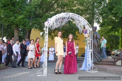 Золотых и серебряных медалистов чествовали в Гомеле