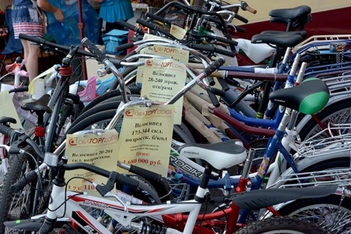 Фотофакт: гомельская торговля пытается утереть нос любителям черниговских базаров