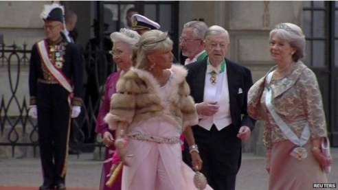 Шведский принц женился на бывшей звезде реалити-шоу (ФОТО)