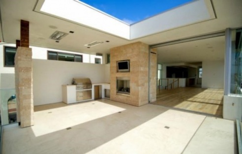 ФОТОФАКТ: Виктория Азаренко приобрела дом в Лос-Анджелесе за 7 млн долларов