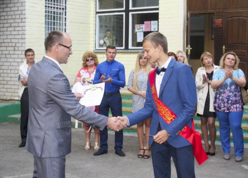 Наперадзе — школа жыцця (+фота)