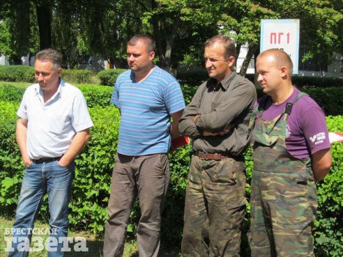 Водителей брестских автобусов обучали правильно помогать инвалидам-колясочникам