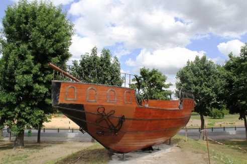 В Могилёве появился парусник «Надзея»