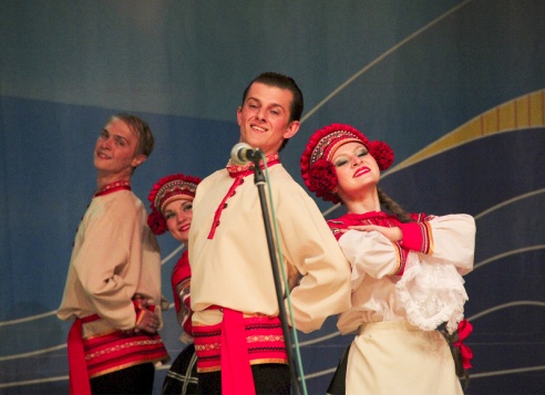 У Паставах прайшоў ХVIII Міжнародны фестываль народнай музыкі “Звіняць цымбалы і гармонік” (+шмат фота)