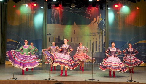 У Паставах прайшоў ХVIII Міжнародны фестываль народнай музыкі “Звіняць цымбалы і гармонік” (+шмат фота)