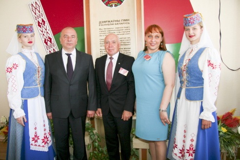 У Паставах прайшоў ХVIII Міжнародны фестываль народнай музыкі “Звіняць цымбалы і гармонік” (+шмат фота)