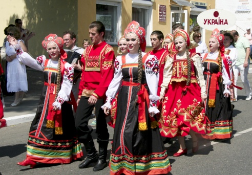 У Паставах прайшоў ХVIII Міжнародны фестываль народнай музыкі “Звіняць цымбалы і гармонік” (+шмат фота)