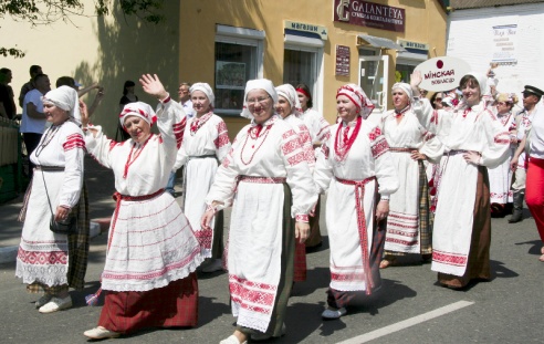 У Паставах прайшоў ХVIII Міжнародны фестываль народнай музыкі “Звіняць цымбалы і гармонік” (+шмат фота)