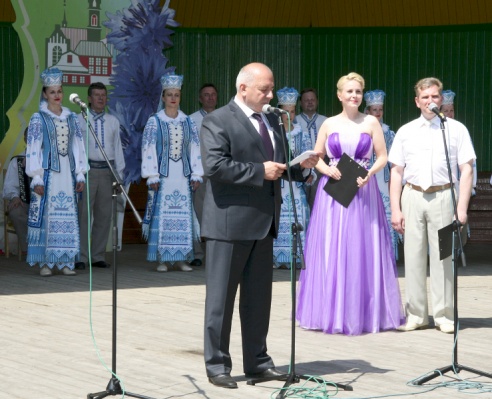 У Паставах прайшоў ХVIII Міжнародны фестываль народнай музыкі “Звіняць цымбалы і гармонік” (+шмат фота)