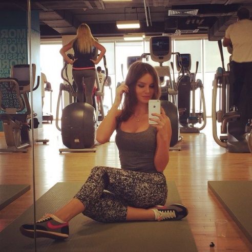 На конкурсе красоты в Баку титул «Мисс Азербайджан» получила гомельчанка