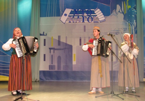 Прафесійна, роўна, інтэлігентна (+фота)