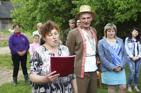 Шырэй, каса, размахніся! У вёсцы Жылінскія прайшоў ІV чэмпіянат па касьбе (+фота)