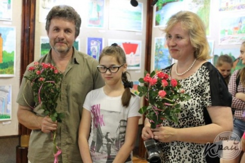 Архитектурные пейзажи Вилейщины и композиции, посвященные Огинскому. В Вилейке завершился пленэр юных художников (ФОТО)