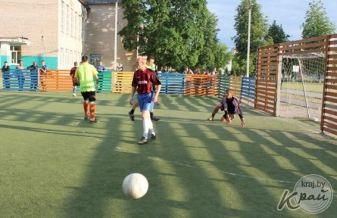 В финале чемпионата по мини-футболу «Край. Футбол. Вместе» «Стройдетали» разгромили «Мехатронику» – 4:0 (ФОТО)
