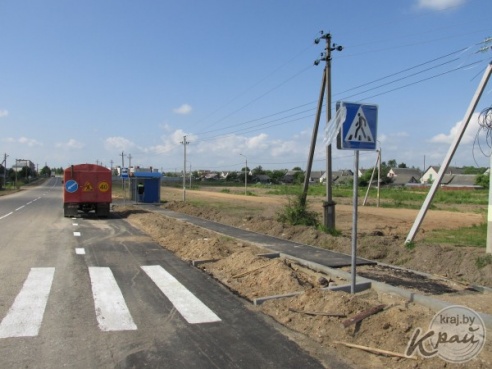 ФОТОФАКТ: Две новые остановки появились в микрорайоне Северный в Вилейке