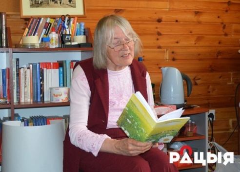 Прэзентацыя першай кнігі барда і паэткі Марыі Новікавай „Паверу ў цуды” адбылася ў Глыбокім (ФОТА)