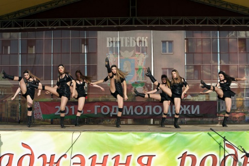 Областной отборочный тур «Огня танца — 2015» завершил празднование Дня города в Витебске. Фоторепортаж