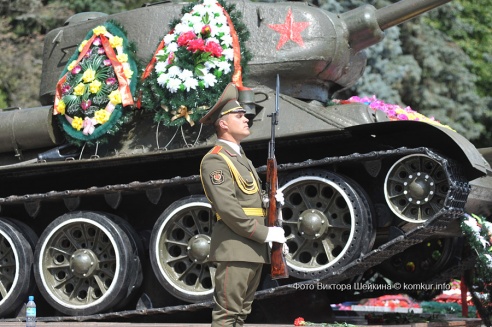 Торжественный митинг в День города
