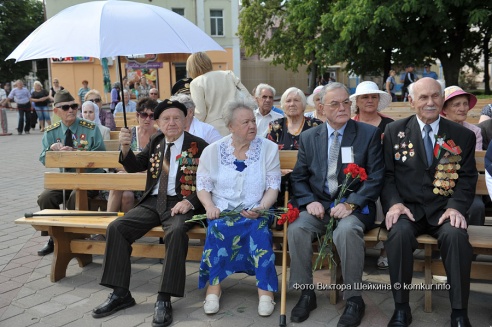 Торжественный митинг в День города