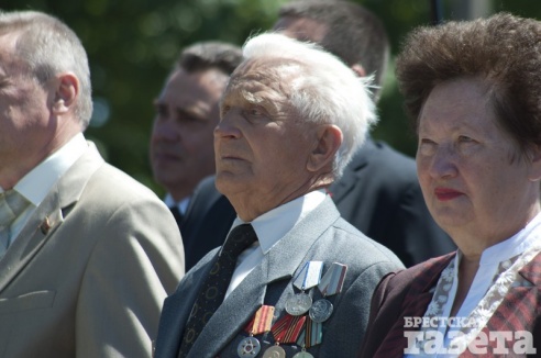 В Бресте открыли памятный знак воинам-армянам