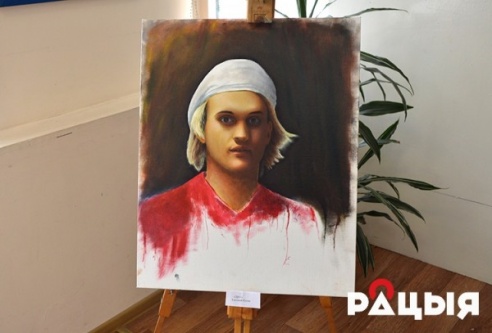 Пейзажы, партрэты, нацюрморты можна ўбачыць на выставе "На творчай хвалі" ў Глыбокім (ФОТА)