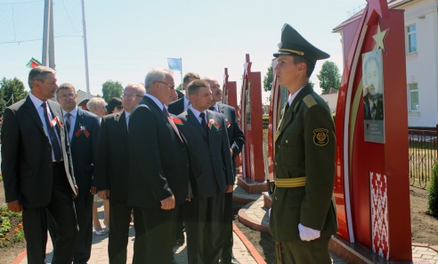 Открытие Аллеи Славы в Лиозно 3 июля 2015