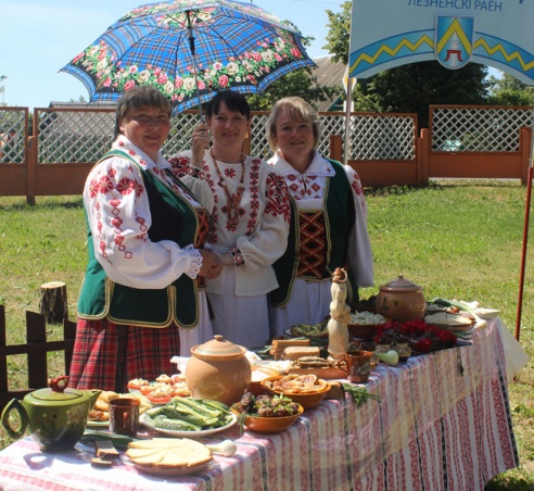 Праздник в Лиозно на День Независимости в парке микрорайона «Школьный»