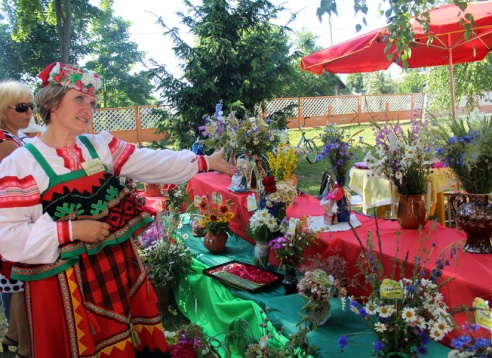 Праздник в Лиозно на День Независимости в парке микрорайона «Школьный»