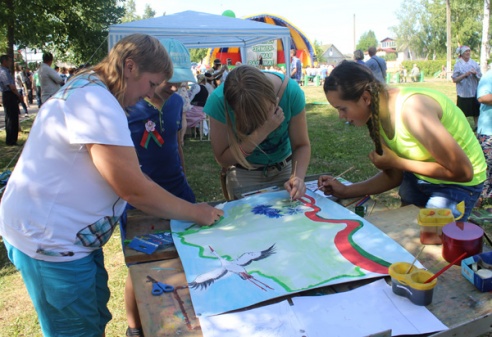 Праздник в Лиозно на День Независимости в парке микрорайона «Школьный»