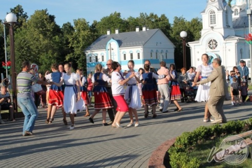 2 июля Вилейка встречала гостей из Украины, Латвии, Польши, России и Молдовы (ФОТО)